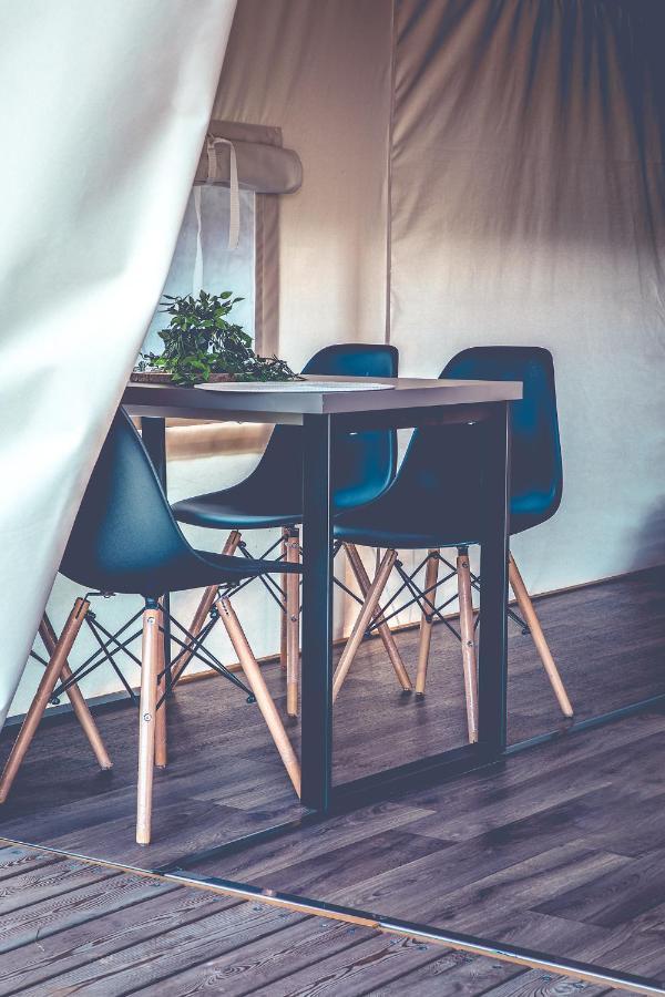 Hotel Glamping Pod Gwiazdami Pietrusza Wola Zewnętrze zdjęcie