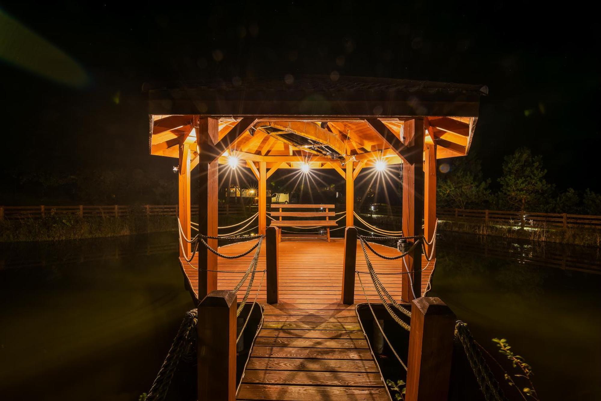 Hotel Glamping Pod Gwiazdami Pietrusza Wola Zewnętrze zdjęcie